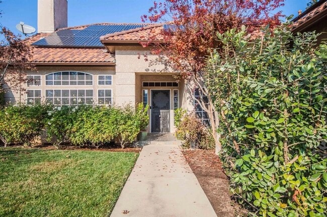 Building Photo - 1838 E Shea Dr