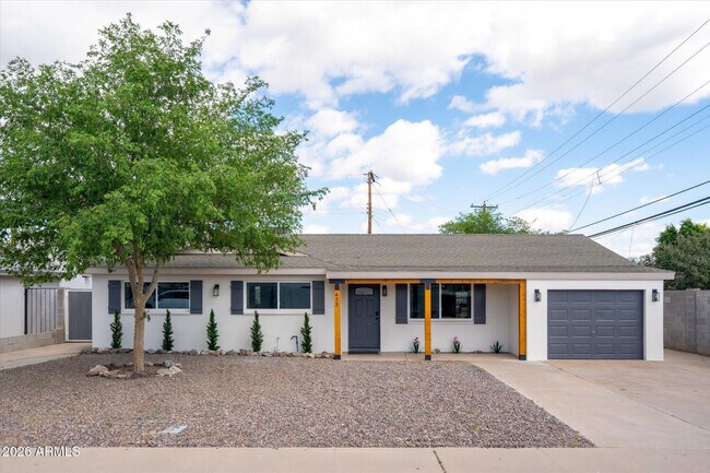 Building Photo - 423 N 73rd Pl