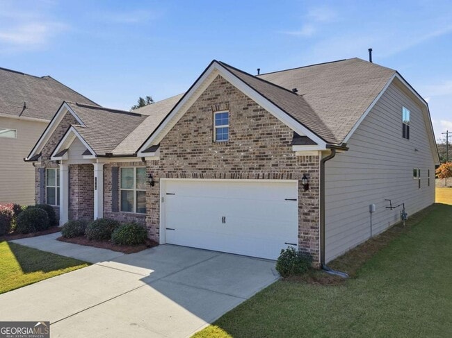 Building Photo - 7040 Ansley Pk Wy