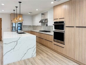 Building Photo - 22539 Dolorosa St