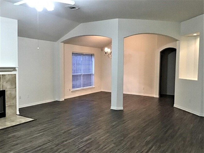Foto del edificio - 3218 Woodchuck Rd