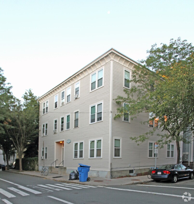 Foto del edificio - 61-65 Brookline St
