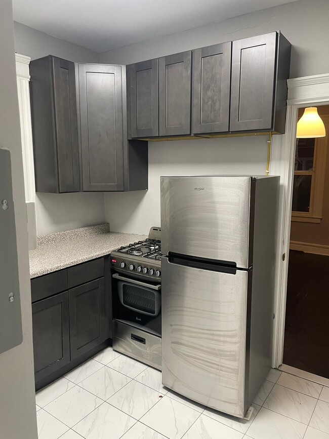 Unit 1 - 531 4th St
