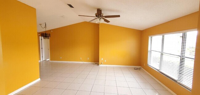 Building Photo - 780 Americana Ct