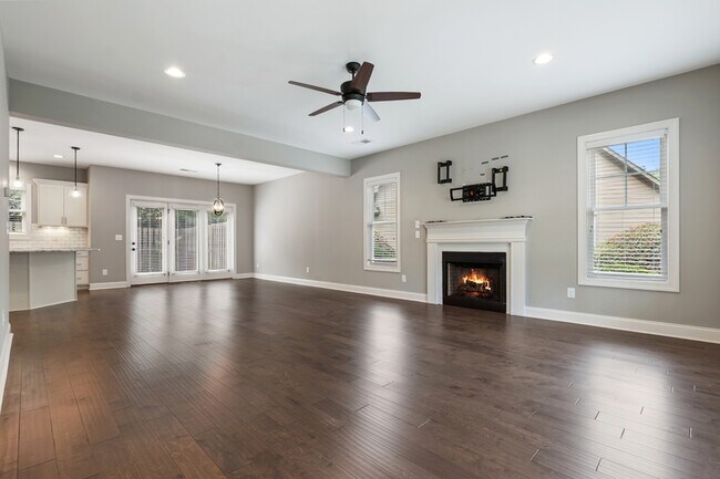 Foto del edificio - 126 Pinebranch Ct