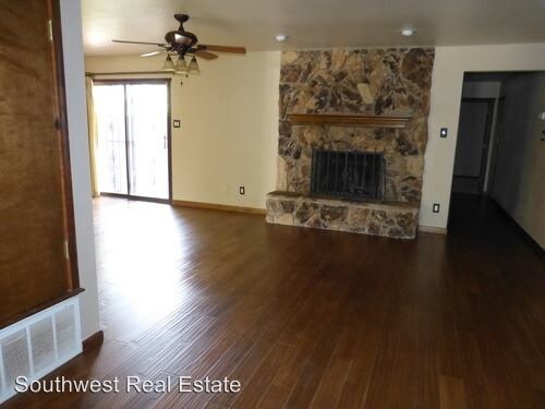 Building Photo - 3 br, 2 bath House - 2124 Circlewood Place