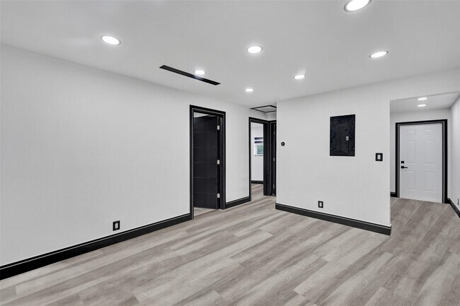 Foto del edificio - 5310 NW 16th St