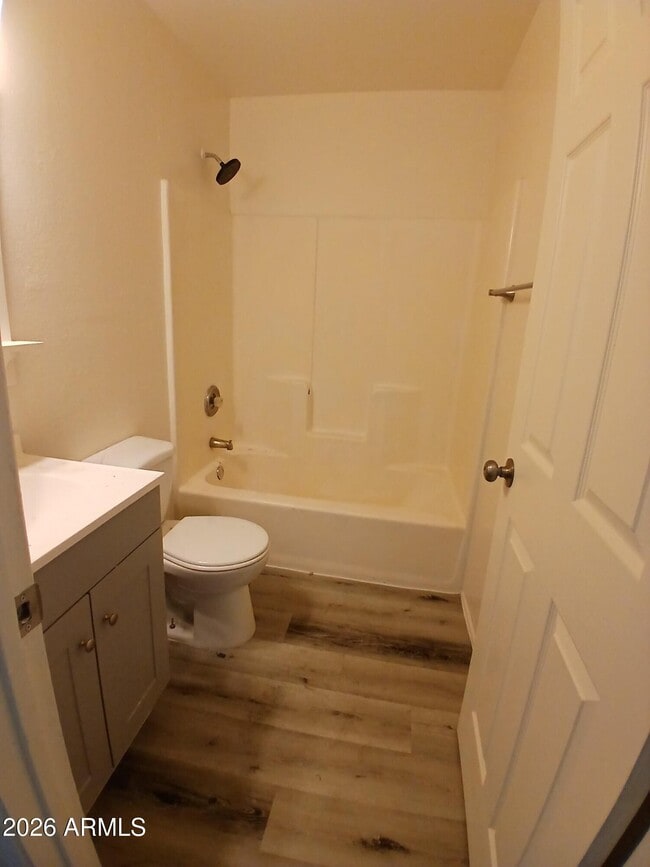 Foto del edificio - 370 W Mohave St