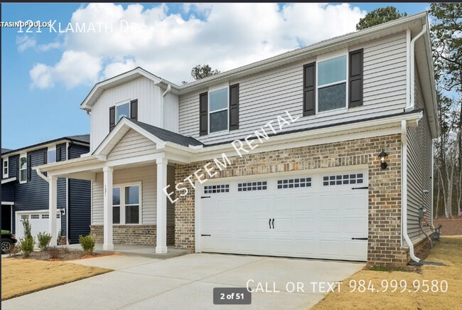 Foto del edificio - 121 Klamath Dr