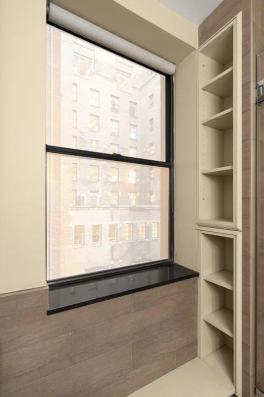 Building Photo - 1 bedroom in New York NY 10018
