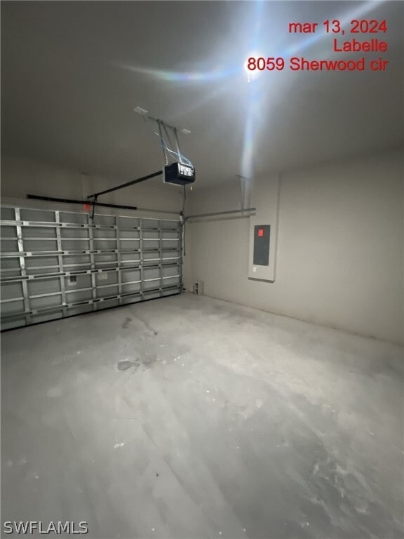 Building Photo - 8059 Sherwood Cir