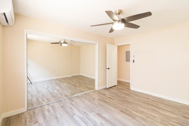 Foto del edificio - 2102 Mathews Ave