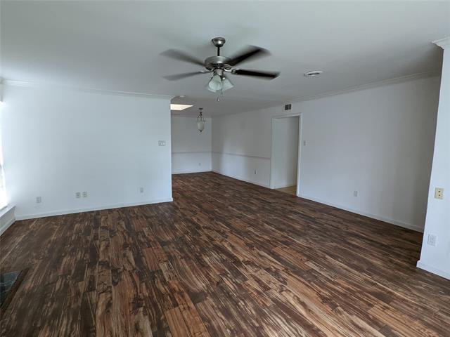 Building Photo - 305 E Harvard Dr
