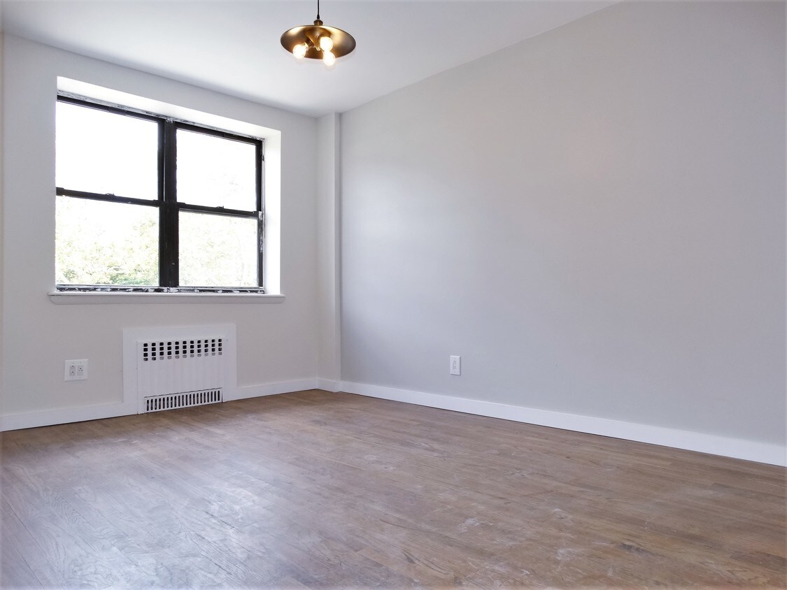 Primary Photo - 106 Washington Ave