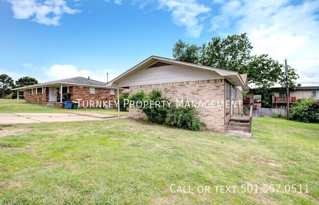 Foto del edificio - 4407 Lynn Ln