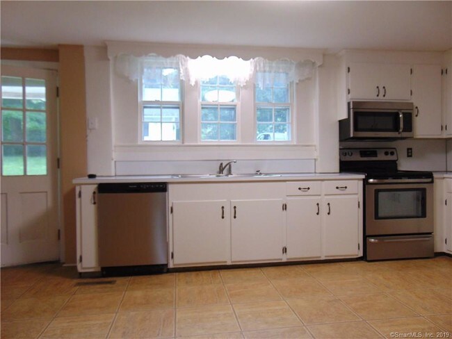 Foto del edificio - 20 S Rd