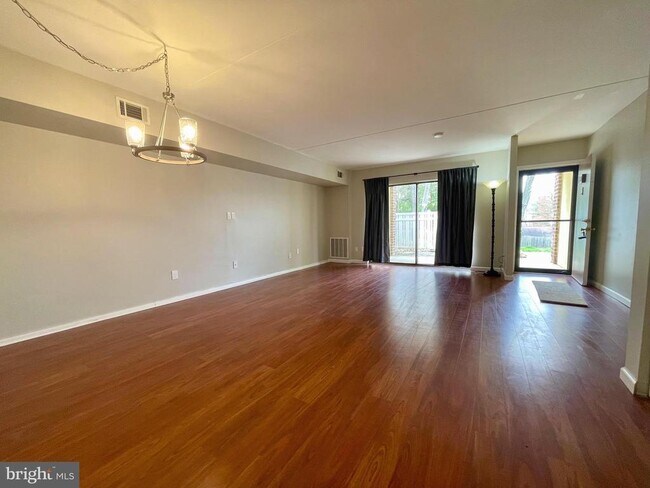 Foto del edificio - 304 Stony Way