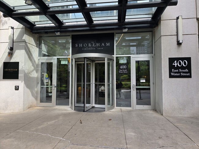 Building Photo - 400 East South Water Street