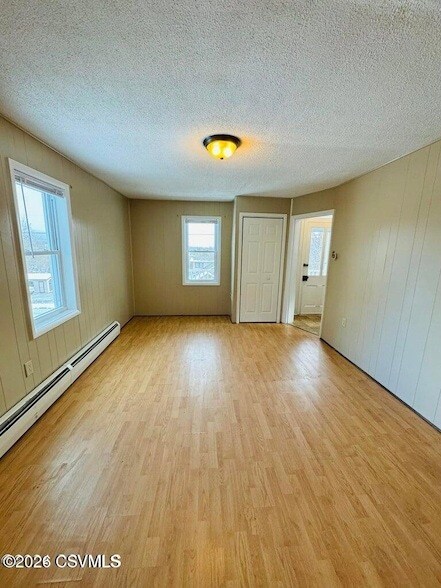 Building Photo - 31 Campbell St