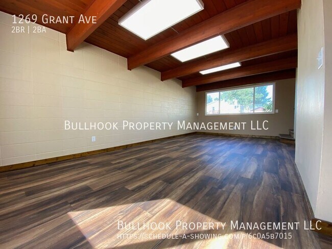 Foto del edificio - 1269 Grant Ave