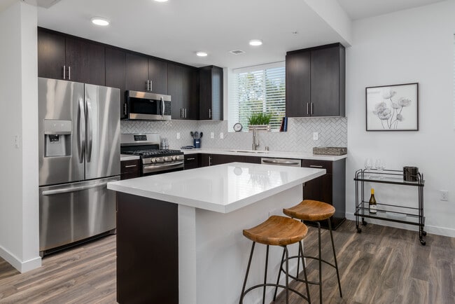 Kitchen with Island - Vantage Apartments