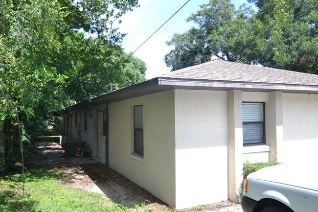 Building Photo - 32714 Blossom Ln