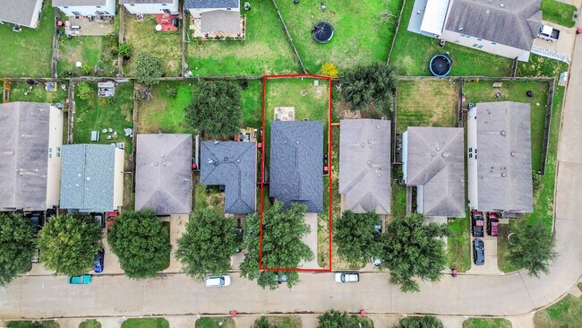 Building Photo - 7327 Enchanted Creek Dr