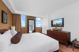 Building Photo - 101 20th St