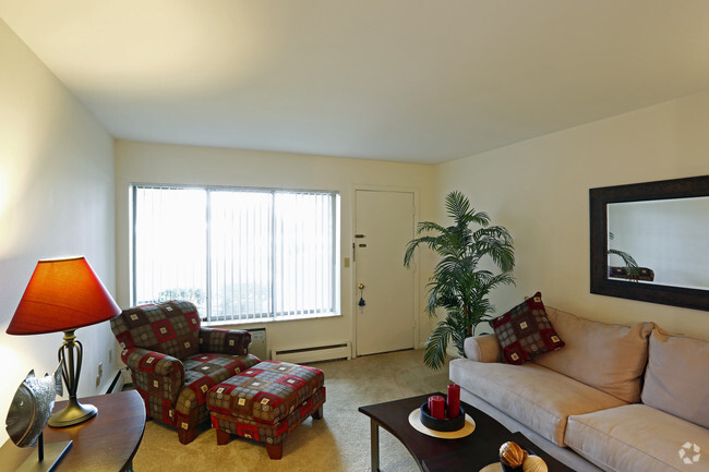 Garden Arms of Westgate Apartments - Toledo, OH | Apartments.com