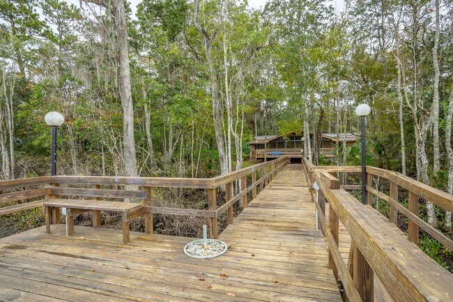 Photo - Wakulla River Retreat Vacation Rental House