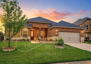 Building Photo - 6213 Morganite Ln
