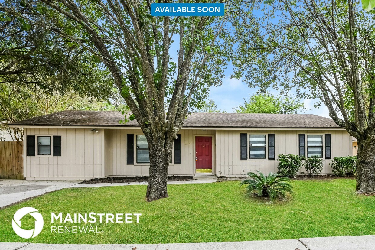 Foto principal - 2421 Olson Ln