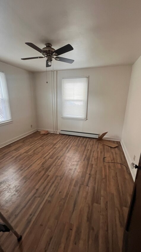 Building Photo - 116 Garfield St