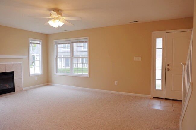 Foto del edificio - 2877 E Creeks Edge Dr