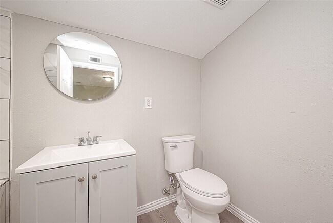 Foto del edificio - 8304 Darien St