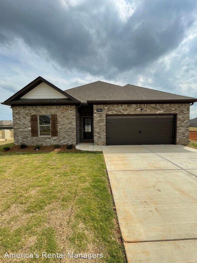 Building Photo - 4 br, 2 bath House - 242 John Harold Drive
