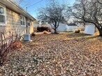 Primary Photo - 103 W 6th St