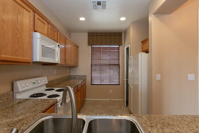 Foto del edificio - 2501 W Lewis and Clark Trail