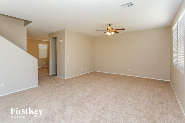 Foto del edificio - 10841 Pearl River Ave