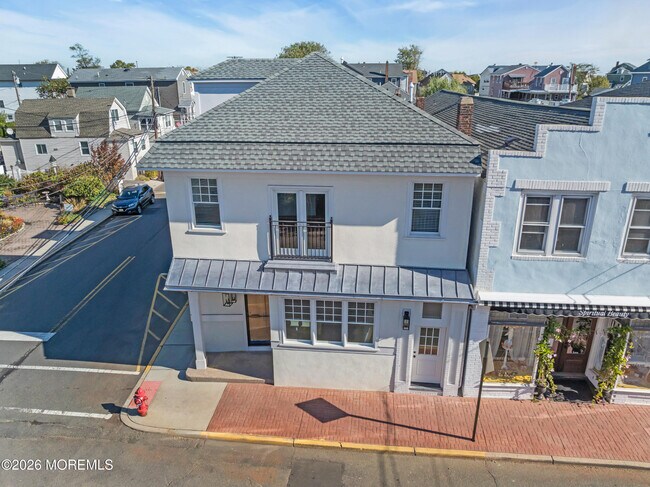 Foto del edificio - 132 Bay Ave