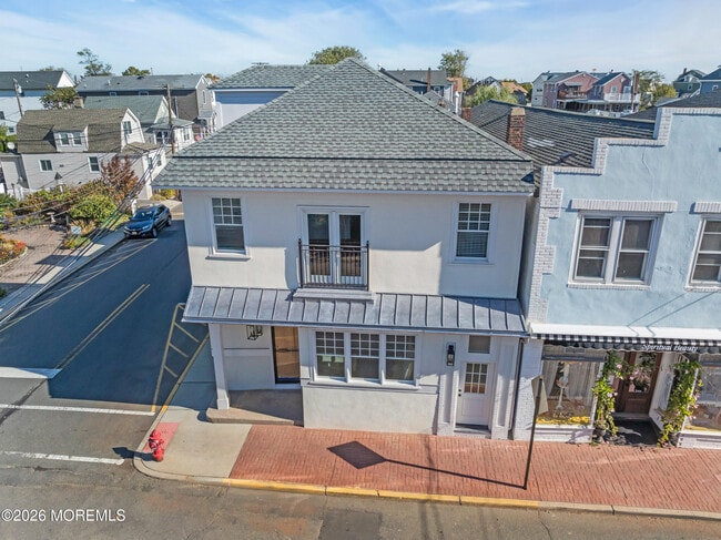 Foto del edificio - 132 Bay Ave