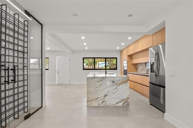 Foto del edificio - 3336 W Park Rd