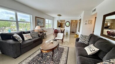 Building Photo - 1630 N Ocean Blvd