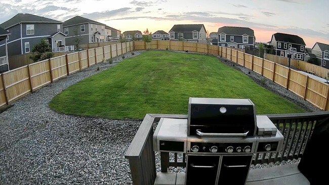 Oversized Back Yard (about .2 acres) - 14611 Beebalm Ave