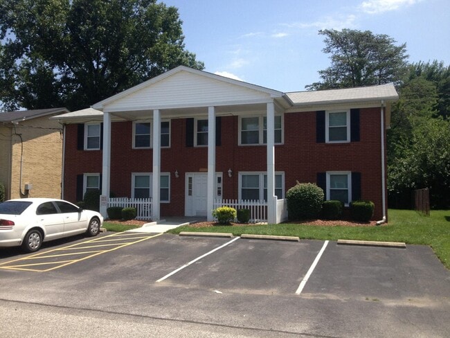 Building Photo - 5113 Valiant Drive