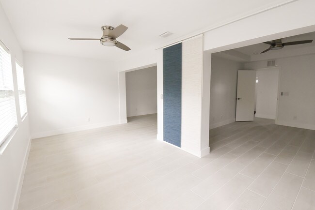 Building Photo - 1713 Bal Harbour Dr