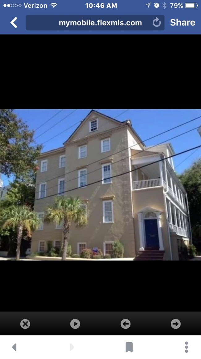 Building Photo - 65 Vanderhorst St