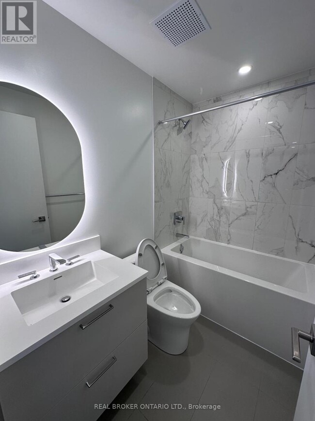 Building Photo - 36 Olive Ave