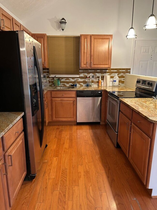 Foto del edificio - 7816 Coachford Ct