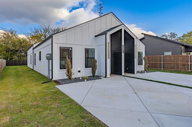 Foto del edificio - 2111 Wright St